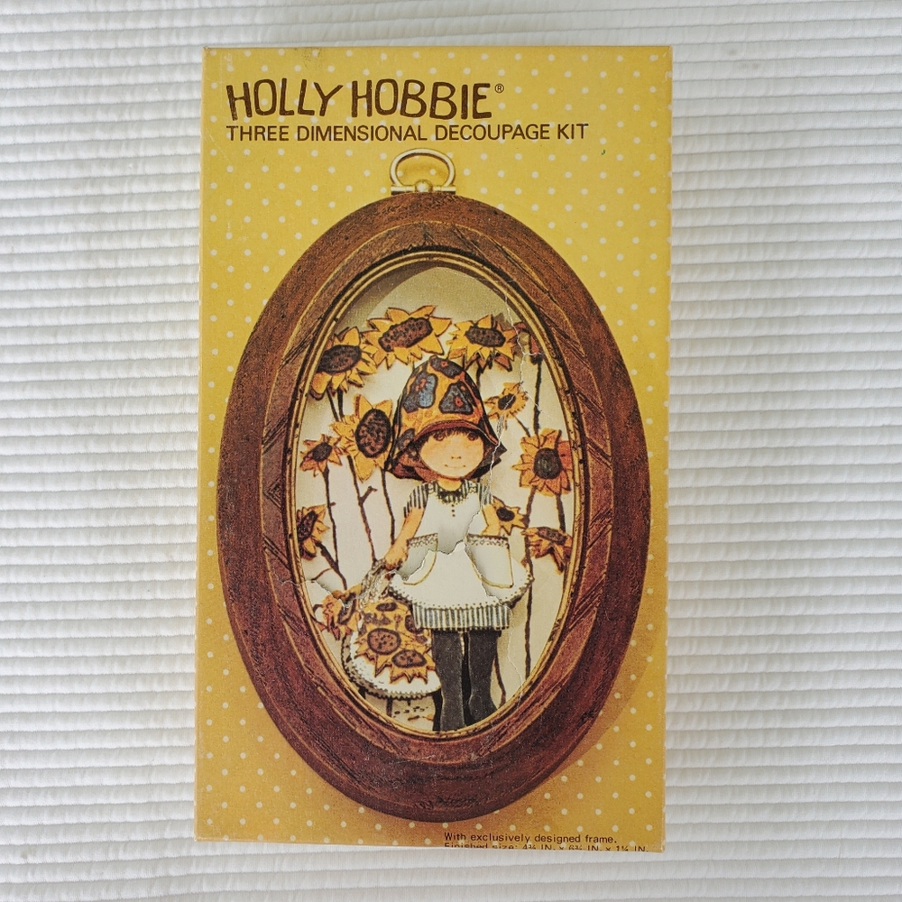 Holly Hobbie 3D Three Dimensional Decoupage Kit New NIB Yellow 1970s Frame Oval